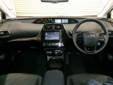プリウス 1.8 A E-Four 4WD 