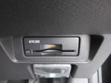 高速道路必須アイテムのETC装備です。最近はスマートインターチェンジも増えてきたので便利ですね。