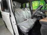もちろん車内はキレイです♪よりクリーンな状態をキープしたいお客様には『ナノゾーンコート』がおすすめ!新型コロナウイルス対策や、除菌・消臭に効果を発揮し多くの方にご好評いただいております。