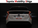 リヤのコンビネーションランプはデザイン性に優れ、後続車からも確認しやすく事故防止に役立ちます。