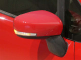 対向車からも視認性が向上するドアミラーになります