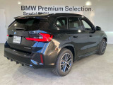BMW xDriveの魅力は、走行状況と路面状況の変化をリアルタイムに把握し、4輪のトラクションを絶えず最大限に保つことで、どんなコンディションにおいても揺るぎない走りを実現させてくれます。