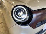 LEDヘッドライト装備で夜道もスッキリとした視界で安心して運転出来ます!