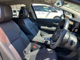 運転席も広々、ドライブも楽しめますね♪実際お座りいただくのが、分かりやすいと思います。お気軽にご来店ください!
