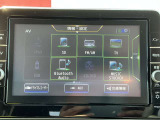 Bluetooth対応の日産純正ナビなのでスマホの音楽を車内で聴けるのでお出かけの時もお気に入りの曲を聴きながらノリノリドライビング♪