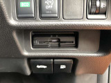 スタイリッシュにETC車載器をビルトイン設置。2.0なので特定のICで途中下車もok