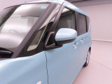 当社では全車、納車前にサービス工場で12ヶ月点検相当の整備を実施しております。そこで確認された不具合箇所は修理しておりますのでご安心下さい。