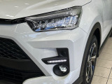 【シーケンシャルターンランプ付きLEDヘッドライト】人気の『流れるウィンカー』付きのLEDヘッドライトを装備♪高級感はもちろん、点灯時は存在感たっぷりで他車からも認識されやすく安心です。