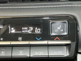 【シートヒーター】寒い季節もスイッチ一つでシートがポカポカに!冬の季節特有の、座った時のヒンヤリ感はこれで解消!