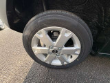 ☆お車についた傷やヘコミ、事故の修理もハヤシにお任せください。自社鈑金工場で修理ができますの安心です☆