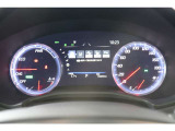 スイッチ類は運転席に集約!使いやすいです!