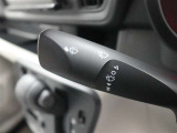 フロントワイパーの間欠機能が付いてます♪