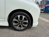 弊社は、お客さまのニーズにお応え出来るよう、豊富な車種を取り揃えております。お乗り換えの際も、是非、よろしくお願いいたします。