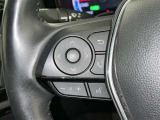 ステアリングスイッチ装備!運転しながら手元でオーディオの操作などができます。