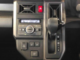 温度を設定すれば、自動で車内の温度管理をしてくれる優れものです♪ATミッションで運転楽々