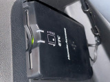 ETC付。高速道路の料金所はキャッシュレスで通過です。サービスエリア等にあるスマートインターの出入りも利用可能でとっても便利。ご納車後すぐにお使い頂けるようセットアップしてのお渡しとなります。