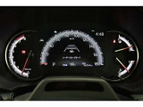 マルチインフォメーションディスプレイ付きのメーターです!エコ運転へ導く多彩な情報を表示してくれます。