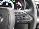 レーダークルーズコントロール作動時に車線維持に必要な運転操作の支援を行う「レーントレーシングアシスト(LTA)」を搭載しています。