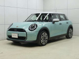 MINI NEXT 狛江のお車をご覧いただきまして、誠にありがとうございます!!弊社ではMINI NEXT 八王子含め在庫約100台の中からお客様に合ったお車をご提供させていただきます。