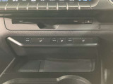 ご覧いただきありがとうございます。車両詳細等お気軽に店舗スタッフまでお問い合わせください。通話無料の専用フリーダイヤルもご用意しております【0078-6003-542979】ぜひご利用くださいませ。
