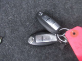インテリジェントキー装備。ポケットやカバンに入れておくだけ。車両の始動操作を楽にする便利アイテム☆