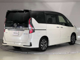 セレナ 1.2 e-POWER ハイウェイスターV セカンドスライドアップシート 