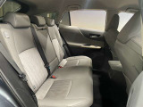 車内もキレイで嫌な臭いもありません☆車内の臭い、汚れが気になる方は内装のスチームクリーナーも施工可能です♪