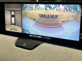 【360&deg;ビューモニター】専用のカメラにより、上から見下ろしたような視点で360度クルマの周囲を確認することができます☆死角部分も確認しやすく、狭い場所での切り返しや駐車もスムーズに行えます。