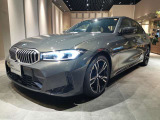 群馬BMWプレミアムセレクション館林は認定中古車販売のスペシャリストとして品質へのこだわり、特に喫煙歴の無いだれもが気持ちよくご購入できる車両を展示しております。遠方からもお問い合わせください。