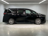 ウエインズトヨタ神奈川の営業時間は、午前10時から午後6時まで【定休日】毎週火曜日※不定期の月曜定休日もございます。