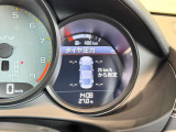 規定の保証期間終了後も、新車登録日から最長15年(または走行距離20万km以内)まで保証を延長できる「延長保証制度」をご用意し、末永く安心のポルシェライフをサポートいたします。