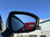 対向車からの視認性が良いウインカー付きドアミラーです。