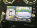 【アラウンドビューモニター】専用のカメラにより、上から見下ろしたような視点で360度クルマの周囲を確認することができます☆死角部分も確認しやすく、狭い場所での切り返しや駐車もスムーズに行えます。
