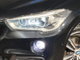 ●LEDヘッドライト:夜間走行時も良好な視界を確保し安心して運転できる高輝度LEDヘッドライトを装備!点灯速度が早く、消費電力も抑えられています。