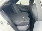 2列目シートを倒すことによってラゲージスペースが広がり、長い荷物も積みこむことができます!