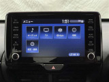 ディスプレイオーディオ装着です。AppleCarPlayやAndroidAutoにてご自分のスマホでマップ系・音楽系のアプリを車内にて楽しめます。USBに入れたお気に入りの曲も流すこと可能です!