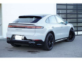 カイエンクーペ GTS ティプトロニックS リアコンフォートベンチシート 4WD 