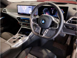 ☆センターパネルを運転席側に僅かに傾けたBMW独特のインパネ☆【駆け抜ける歓び】はここからもスタートしております☆