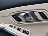 BMWプレミアムセレクション館林では、高年式低走行モデルからMモデル、年式が経ちなかなかディーラーでは見かけないモデルまで幅広いラインナップで認定中古車を取り扱っております。品質に自信があります。
