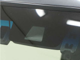 ◆Honda SENSING◆ カメラ等装置で精度の高い検知能力を発揮、安全運転を支援します。ステアリング上のコントローラーに注目!