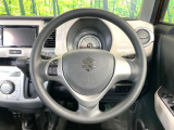 【ステアリングスイッチ】運転中、前方から目線をそらすことなく、オーディオ等の操作が可能な便利機能!安心&快適なドライブを演出してくれます♪