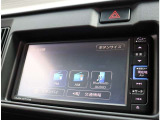 お車選びをお楽しみ頂けるよう、在庫車の展示スペースを十分に確保しております。
