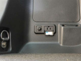 アウトドアや停電時に便利なラゲッジルーム内100V/1500Wアクセサリーコンセント♪