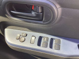運転席側(窓操作スイッチ)