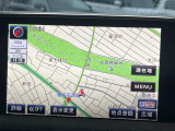 ●純正ナビ:一体感のあるナビは、高級感ある車内を演出してくれます。Bluetooth再生などオーディオ機能も充実しておりますので、運転もより楽しめます♪