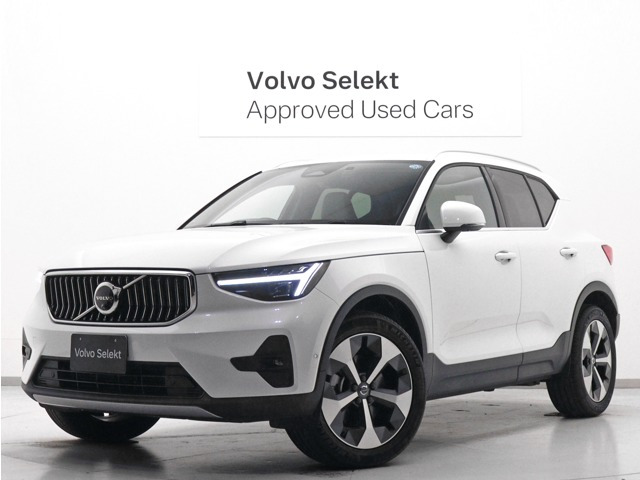 XC40 ウルトラ B4 AWD 4WD