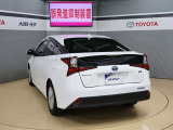 バックガイドモニターで、後方を確認しながら安心して駐車することができます。運転初心者も熟練者も必須の機能ですよ!