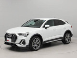 限定車。マンハッタングレーメタリックのコントラストペイントを特別装備