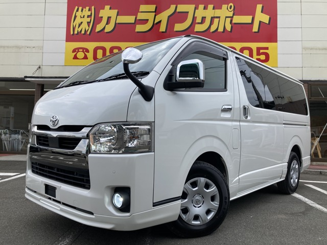 トヨタ ハイエースバン 