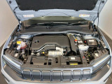 1.2Lマイルドハイブリッド採用のエンジンルーム